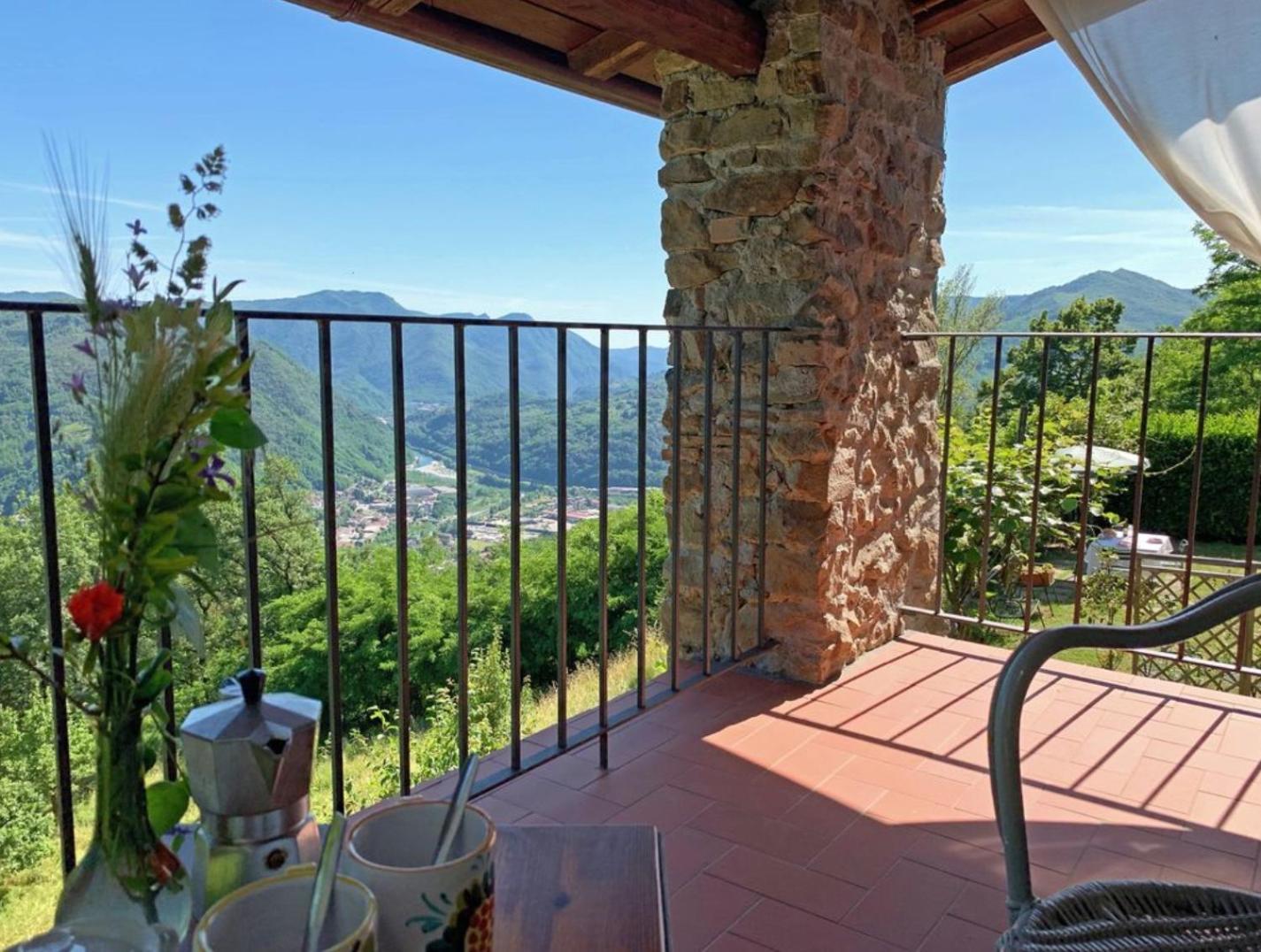 La Casa In Valli 35 Villa Бани ди Лука Екстериор снимка