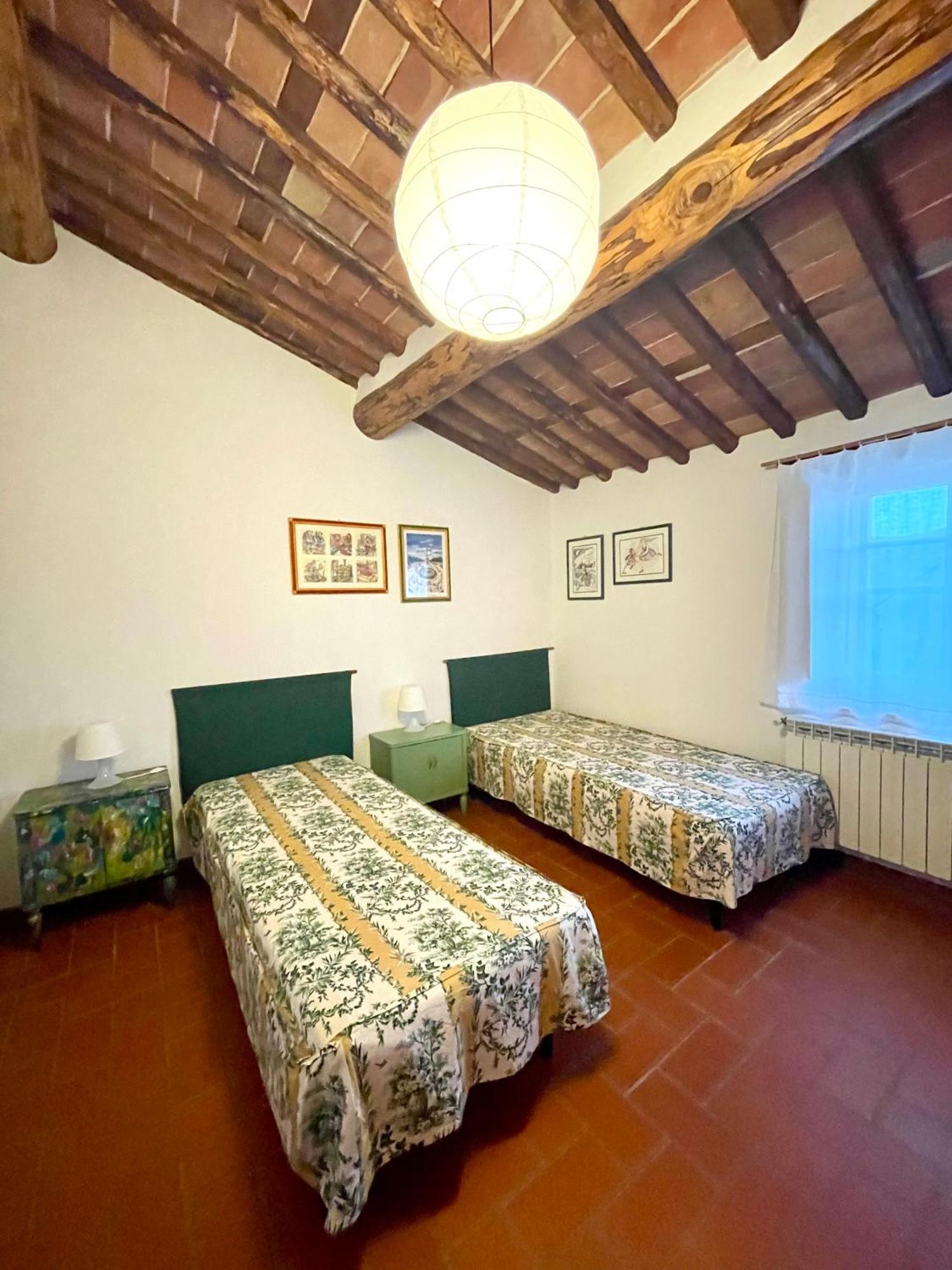 La Casa In Valli 35 Бани ди Лука Екстериор снимка