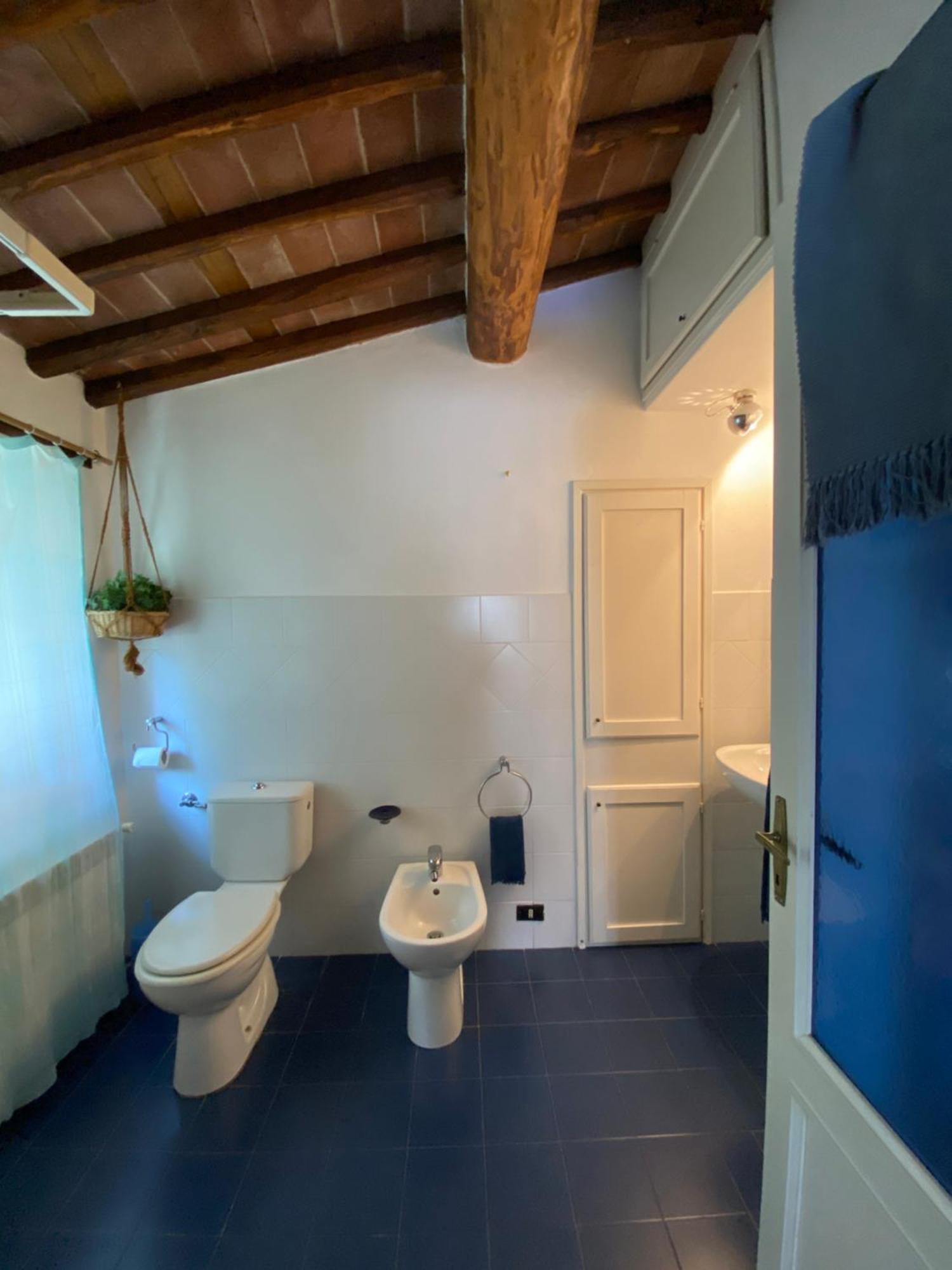 La Casa In Valli 35 Бани ди Лука Екстериор снимка