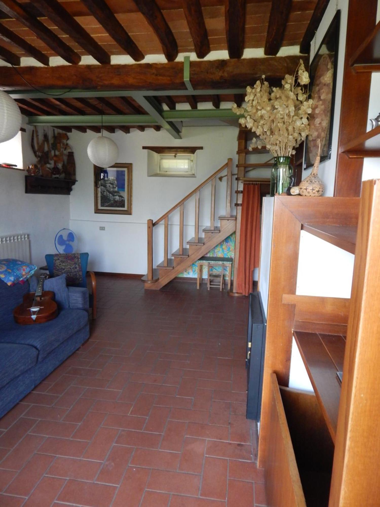 La Casa In Valli 35 Бани ди Лука Екстериор снимка
